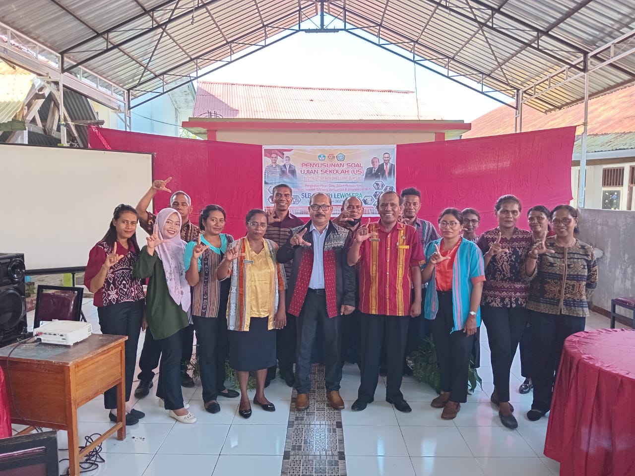 SLB Negeri Lewoleba