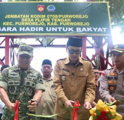 Jembatan Gantung Garuda